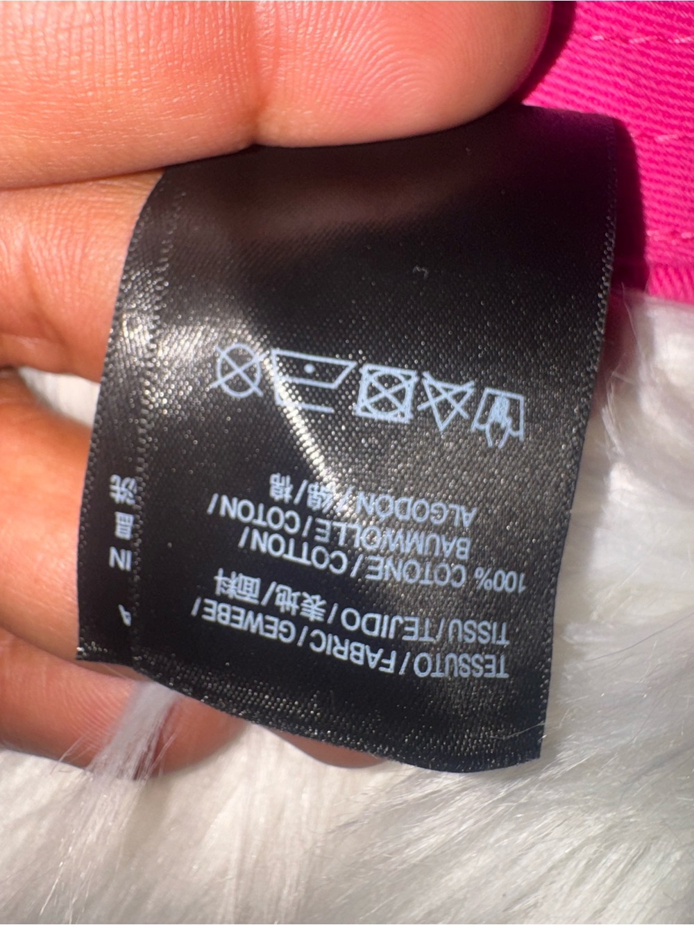 Balenciaga Hot Pink Cap with White Embroidered Logo - Picture 10 of 13
